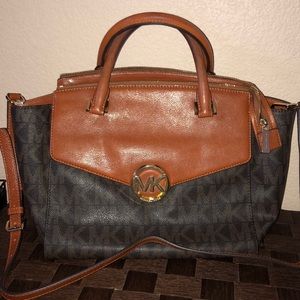 Michael Kors Hudson Medium Brown Signature Bag!